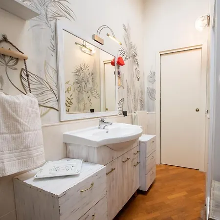 Il Rifugio Di Sally Apartment Desenzano del Garda
