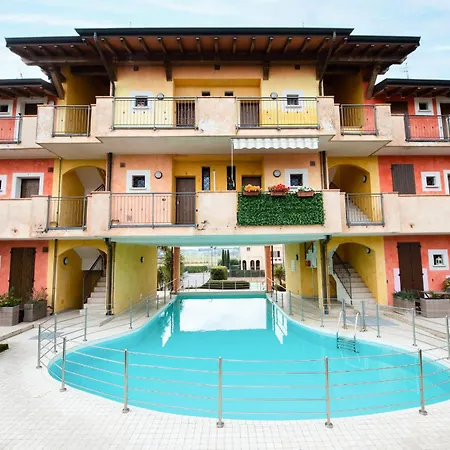 Il Rifugio Di Sally Apartment Desenzano del Garda
