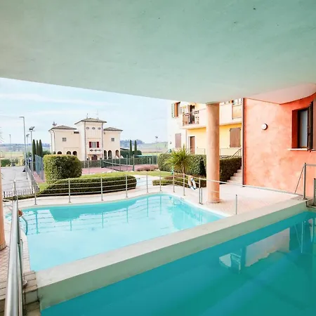 Apartment Il Rifugio Di Sally Desenzano del Garda